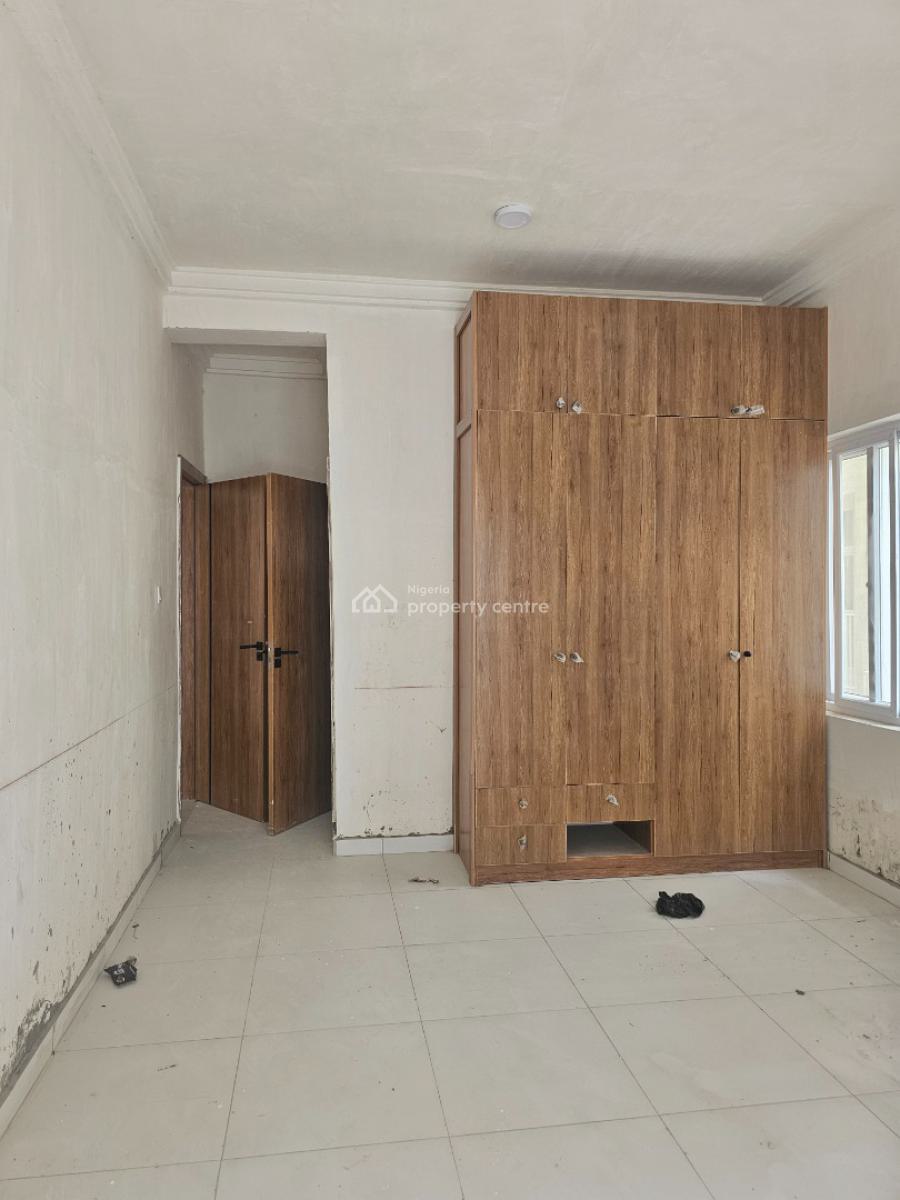 3 Bedroom Flat Wit Bq, Osapa, Lekki, Lagos, Flat / Apartment for Sale