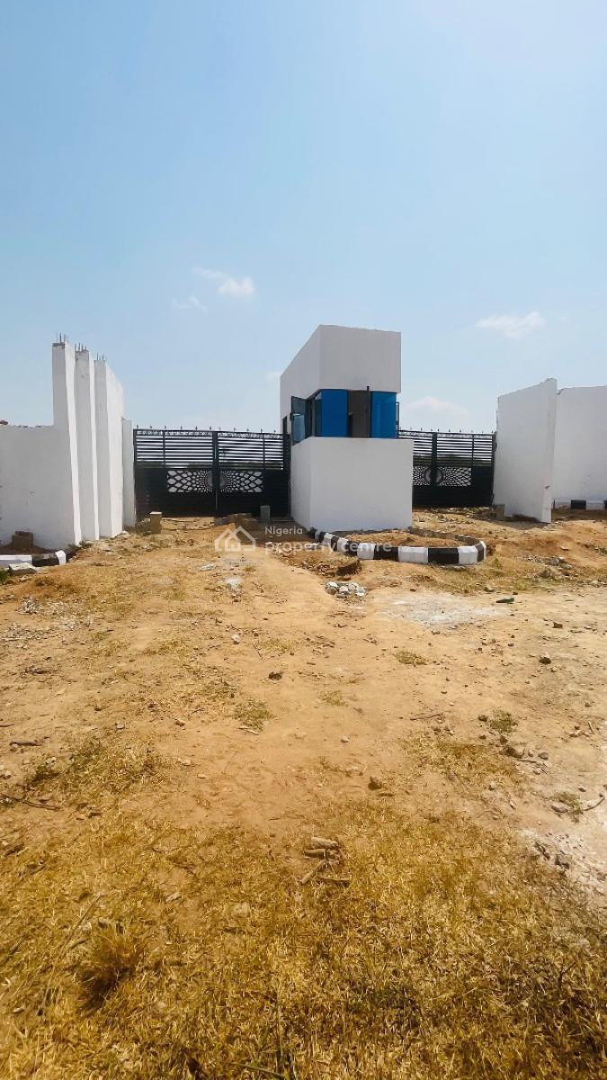 Pistin, Kila (facing The Ibadan-abeokuta Expressway), Ibadan, Oyo, Residential Land for Sale