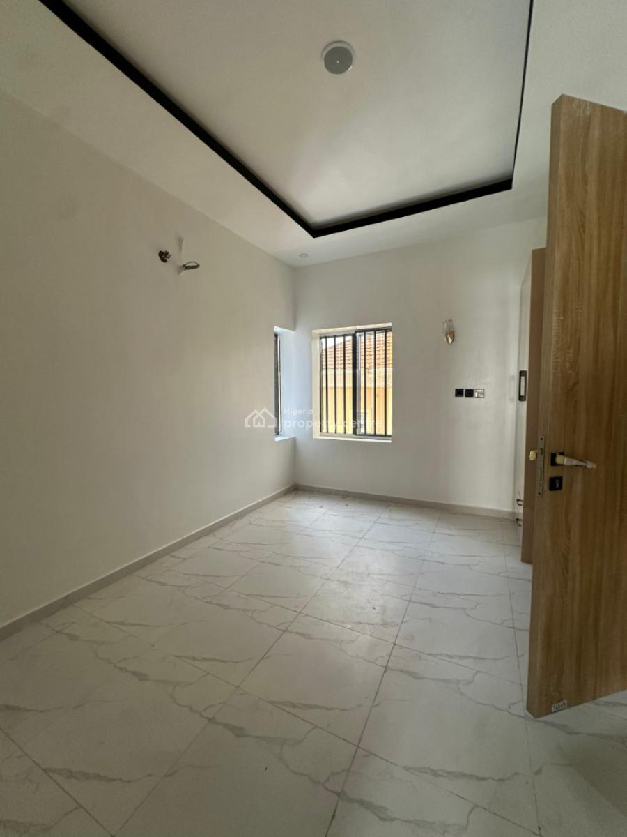 6 Bedroom Fully Detached House in Lekki, Lekki, Lagos, House for Sale