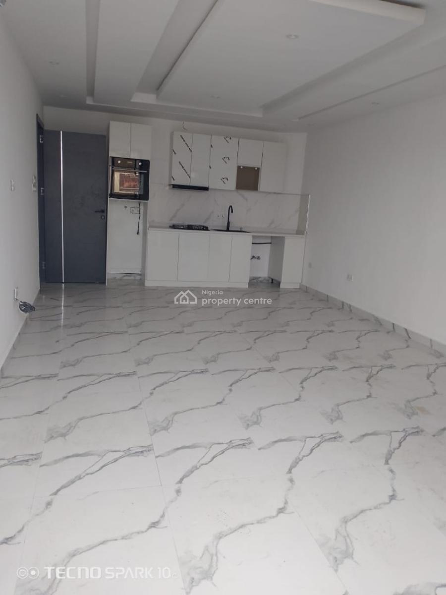 2 Bedroom Apartment with Pool and Gym, Main Lekki Phase 1, Lekki Phase 1, Lekki, Lagos, Flat / Apartment for Sale