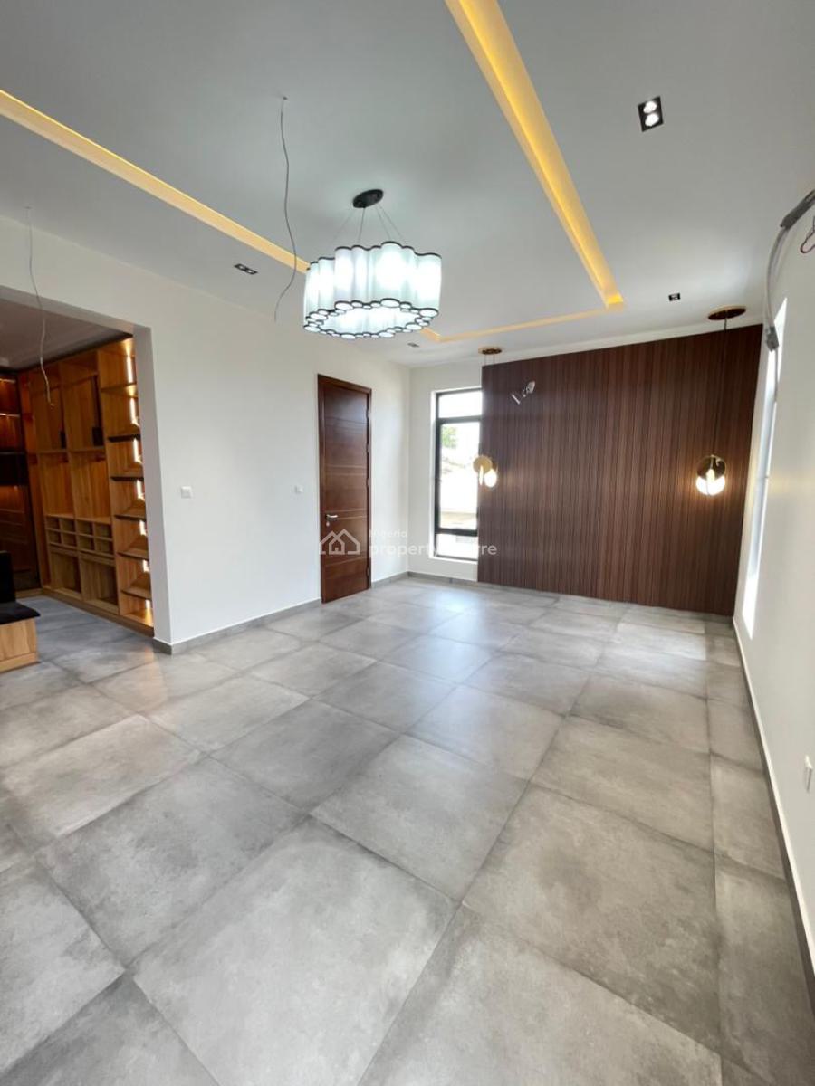 Beautifully Built 6 Bedroom Detached Duplex with Cinema & Elevator, Ikoyi, Lagos, Detached Duplex for Sale