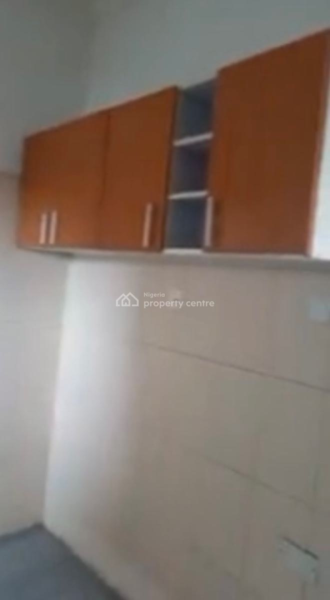 Miniflat (downstairs), Marwa, Lekki Phase 1, Lekki, Lagos, Mini Flat (room and Parlour) for Rent