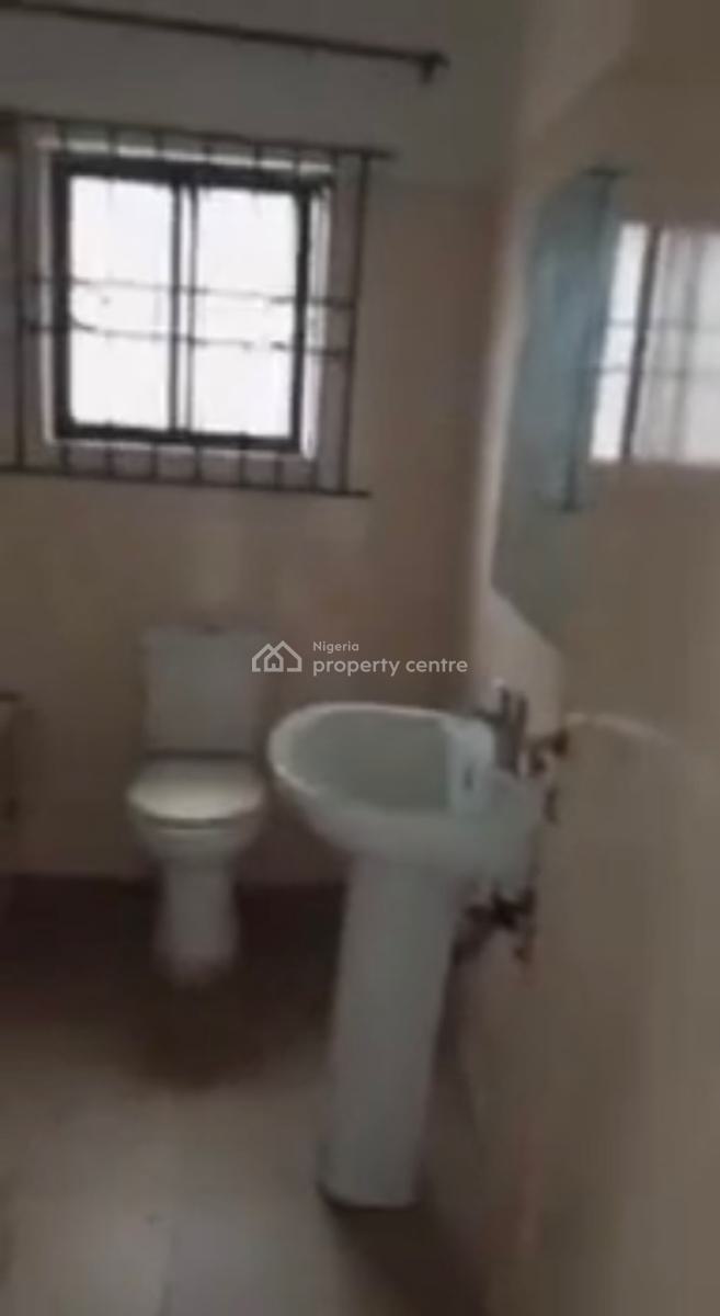 Miniflat (downstairs), Marwa, Lekki Phase 1, Lekki, Lagos, Mini Flat (room and Parlour) for Rent
