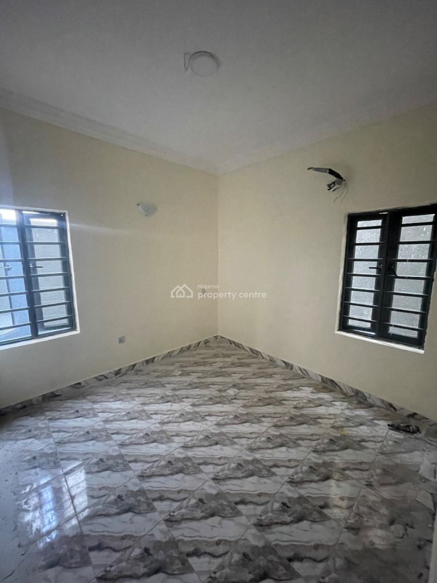 Newly Built 2 Bedroom Apartment, Gbagada, Lagos, Flat / Apartment for Rent