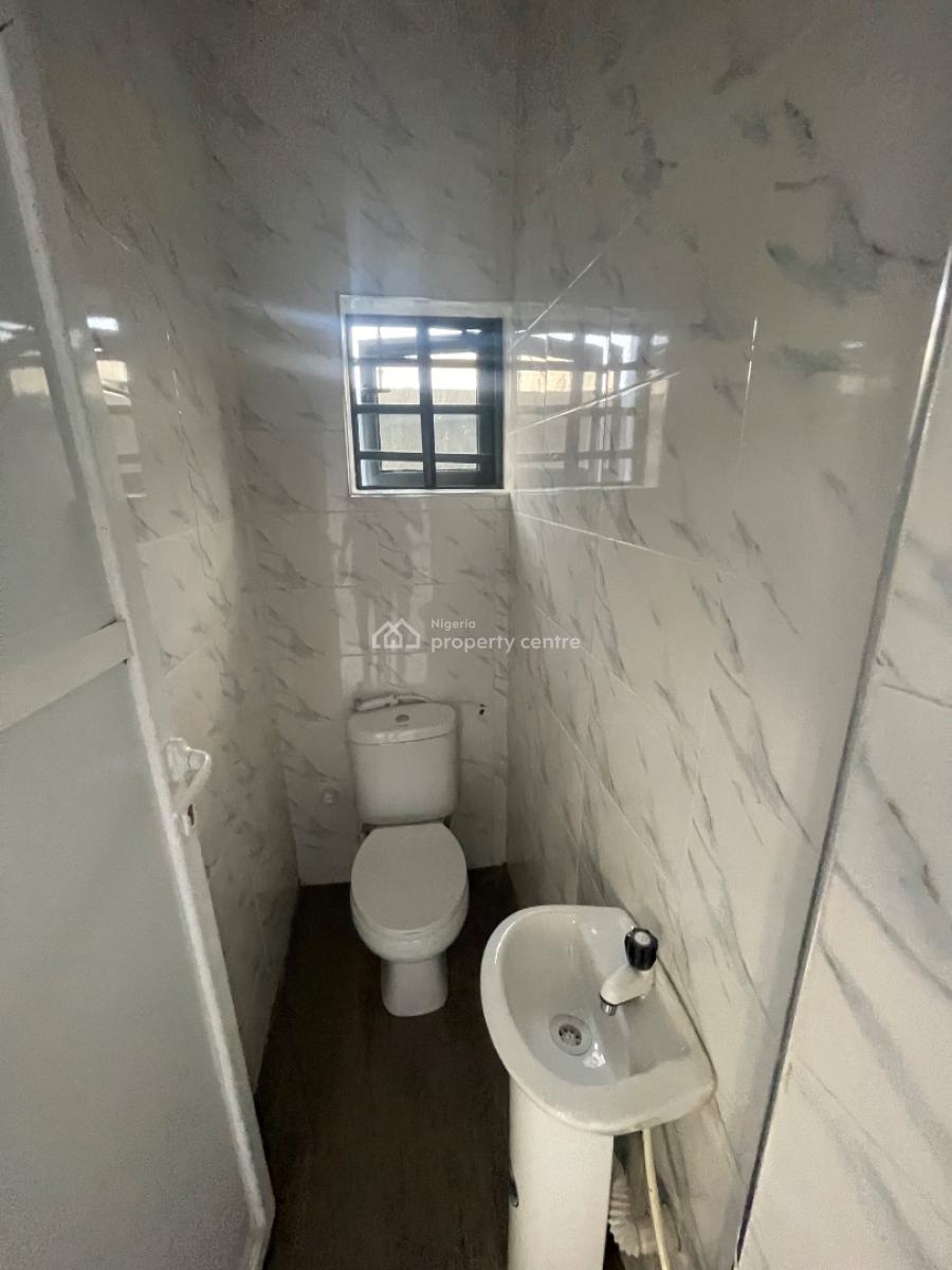Newly Built 2 Bedroom Apartment, Gbagada, Lagos, Flat / Apartment for Rent