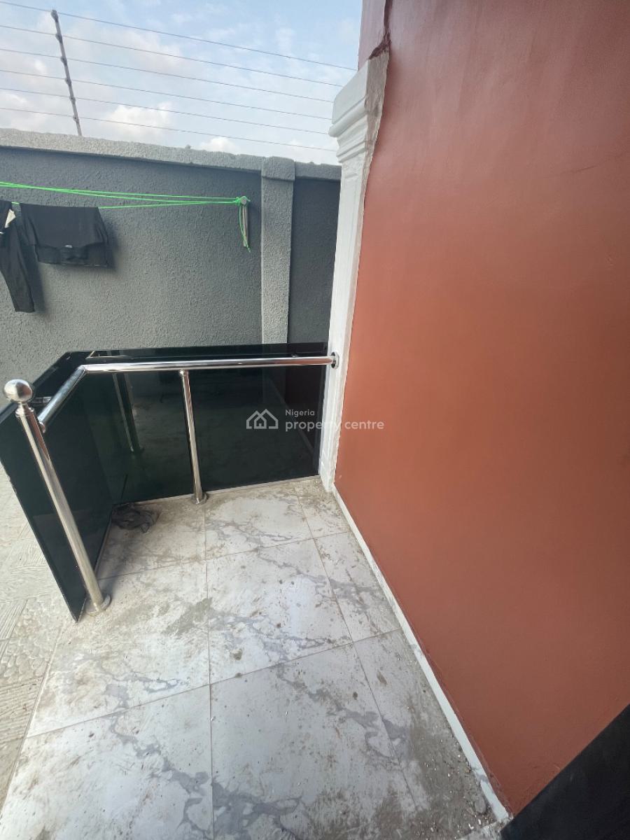 Newly Built 2 Bedroom Apartment, Gbagada, Lagos, Flat / Apartment for Rent