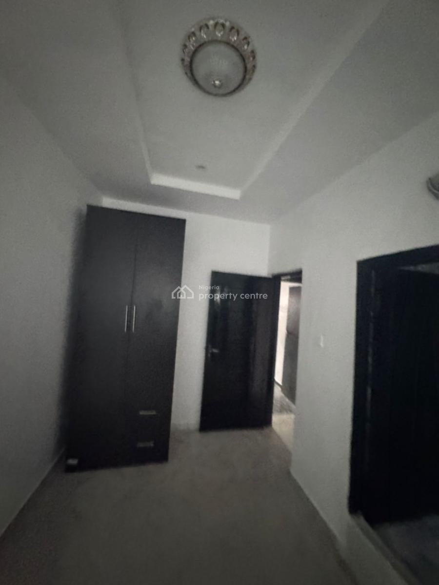 Ground Floor 2 Bedroom Flat, Ologolo, Lekki, Lagos, Flat / Apartment for Rent