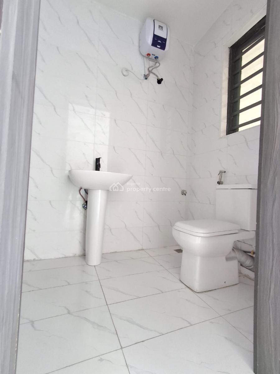 2-bedroom Apartment, in a Well-secured Estate, Ikate, Lekki, Lagos, Flat / Apartment for Sale