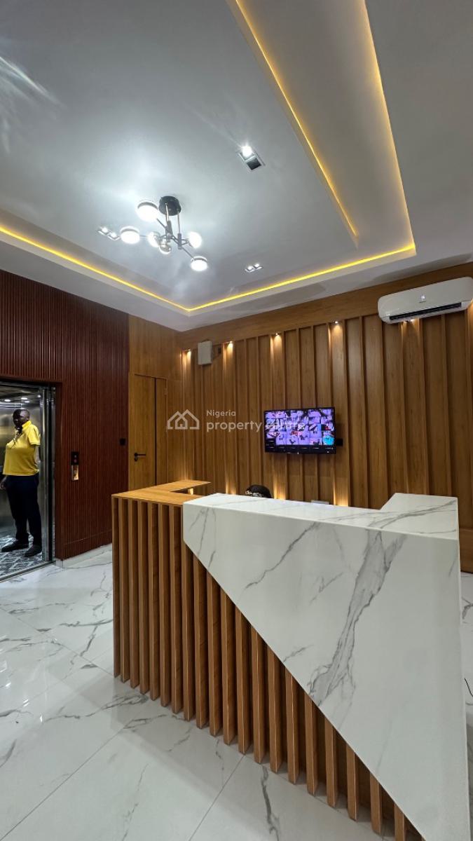 a Stylish Spacious 3 Bedroom Apartment with Elevator, Lekki Phase 1, Lekki, Lagos, Flat / Apartment for Sale