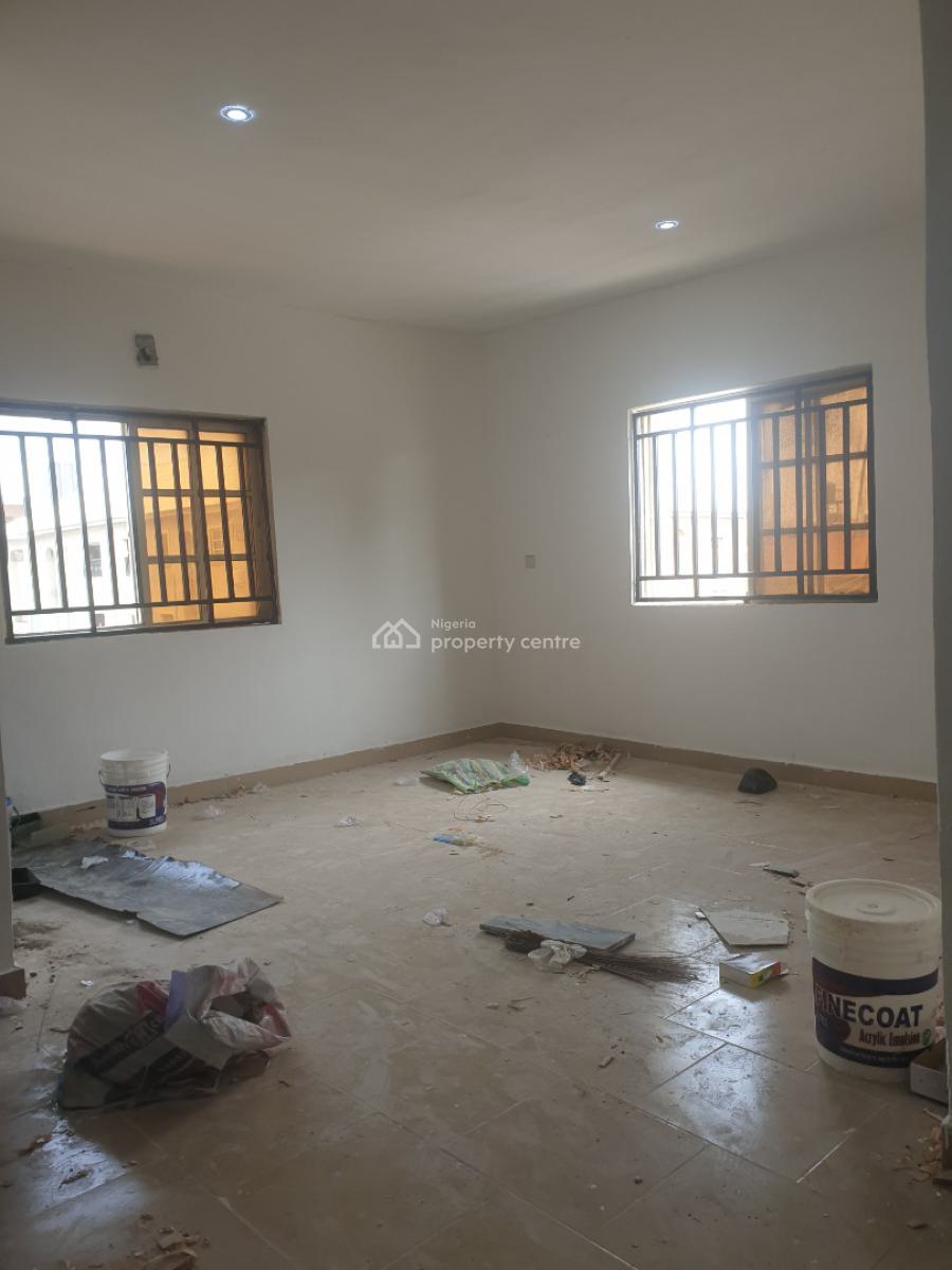 Spacious Self Contain, Off Spg Road, Igbo Efon, Lekki, Lagos, Flat / Apartment for Rent