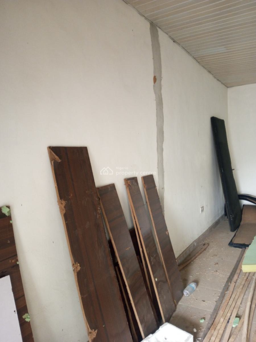 Big Shop Upstairs in a Complex Facing The Road, Ado, Ajah, Lagos, Shop for Rent