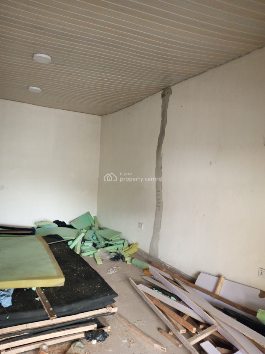 Big Shop Upstairs in a Complex Facing The Road, Ado, Ajah, Lagos, Shop for Rent