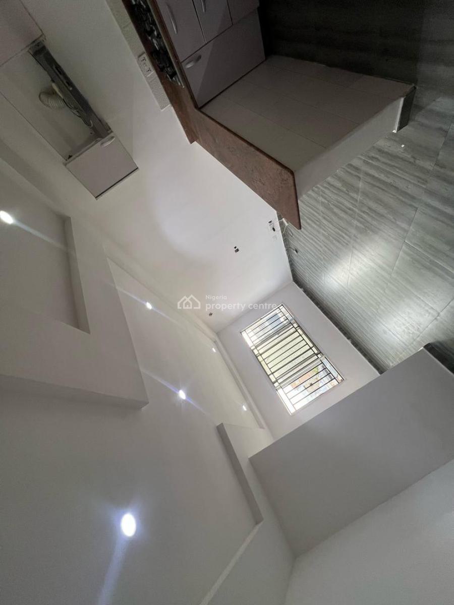 Luxurious Mini Flat, Inside Cyber View Estate, Ikate, Lekki, Lagos, Mini Flat (room and Parlour) for Sale