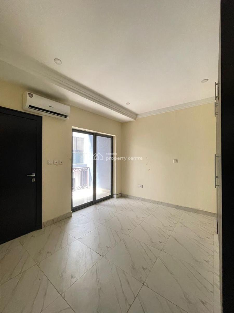 Great Investment Opportunity, Victoria Island (vi), Lagos, Block of Flats for Sale
