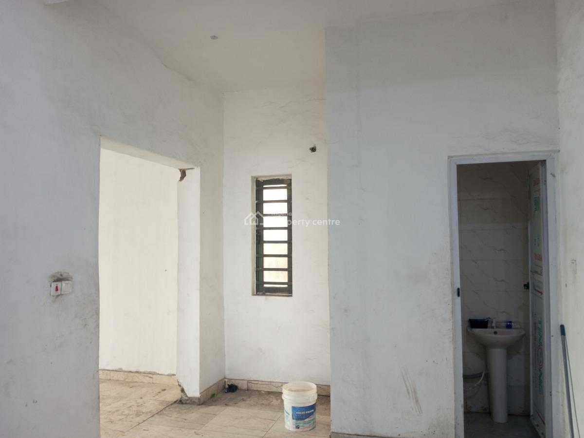 New Shop in a Complex Facing Lekki Epe Express, Ajah, Lagos, Shop for Rent