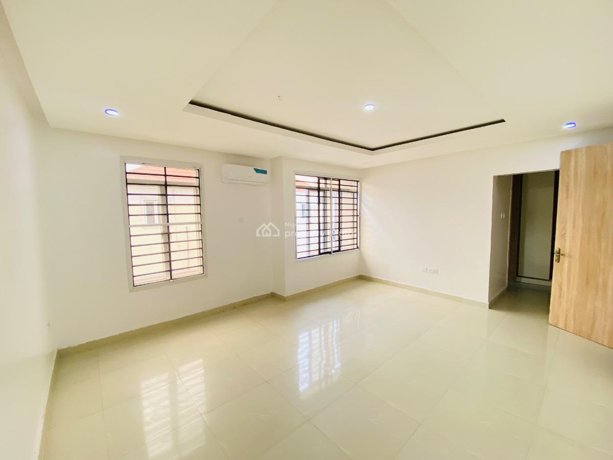 Self Compound Newly Built 4 Bedroom Terrace Duplex with Two Rooms Bq, Lekki Phase 1, Lekki, Lagos, Terraced Duplex for Rent