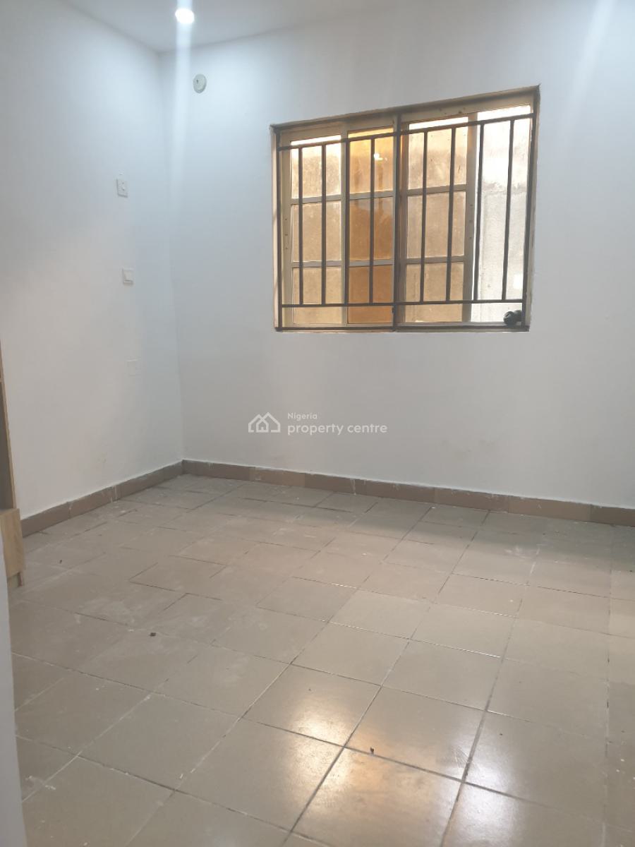 Spacious Miniflat, Off Spg Road, Igbo Efon, Lekki, Lagos, Flat / Apartment for Rent