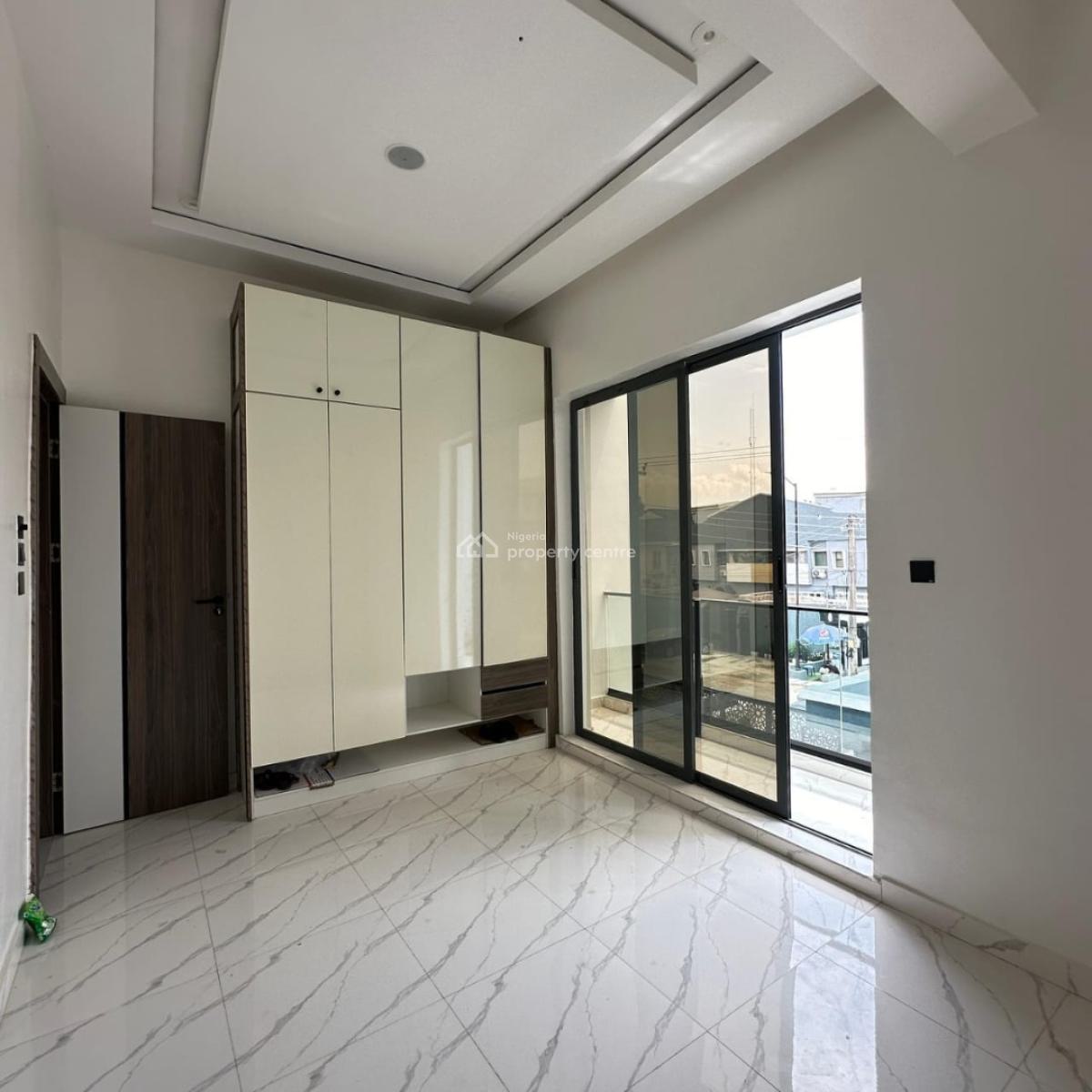 2 and 3 Bedroom Apartments in Lekki Phase 1, Lekki Phase 1, Lekki, Lagos, Flat / Apartment for Sale
