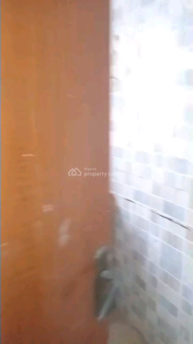 Newly Renovated 1bedroom Flat, Ogundola Street Off Pedro/bajulaye Road, Shomolu, Lagos, Mini Flat (room and Parlour) for Rent