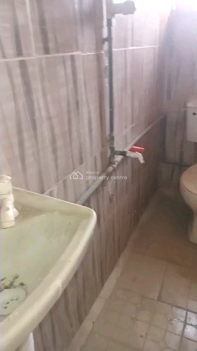 Newly Renovated 1bedroom Flat, Ogundola Street Off Pedro/bajulaye Road, Shomolu, Lagos, Mini Flat (room and Parlour) for Rent