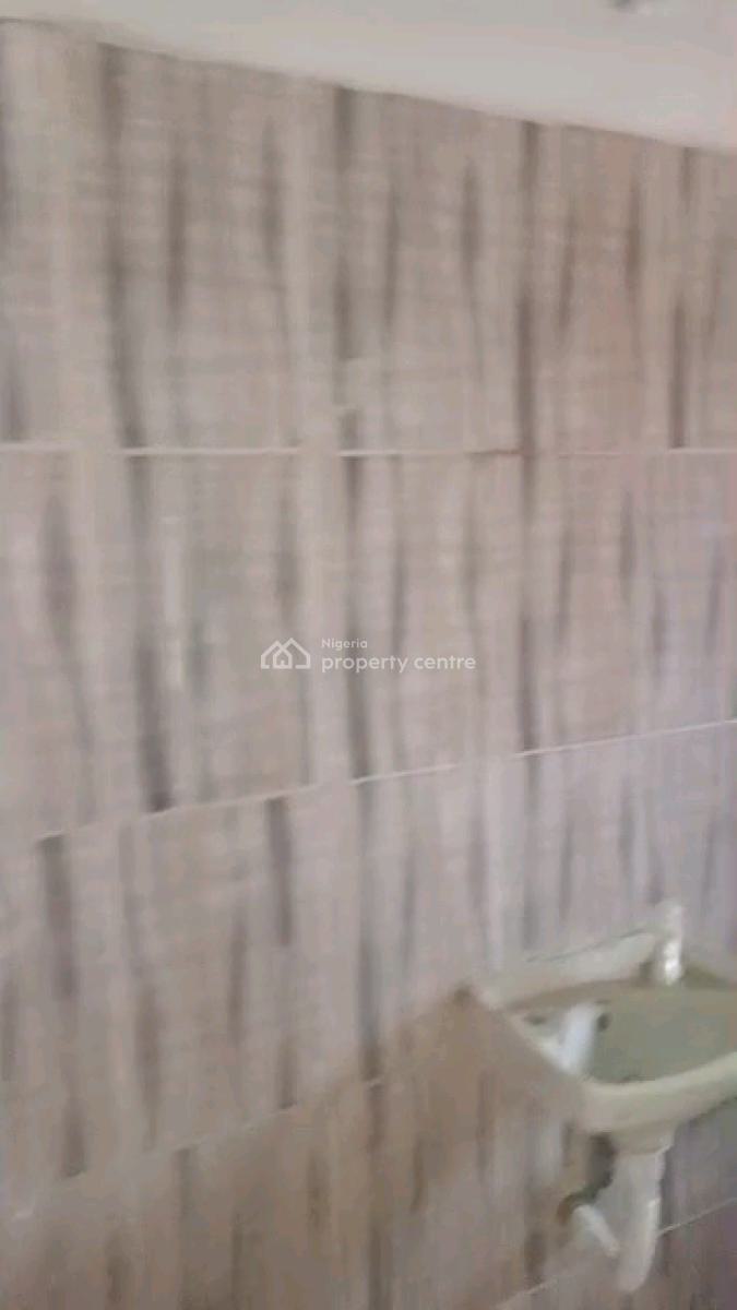 Newly Renovated 1bedroom Flat, Ogundola Street Off Pedro/bajulaye Road, Shomolu, Lagos, Mini Flat (room and Parlour) for Rent