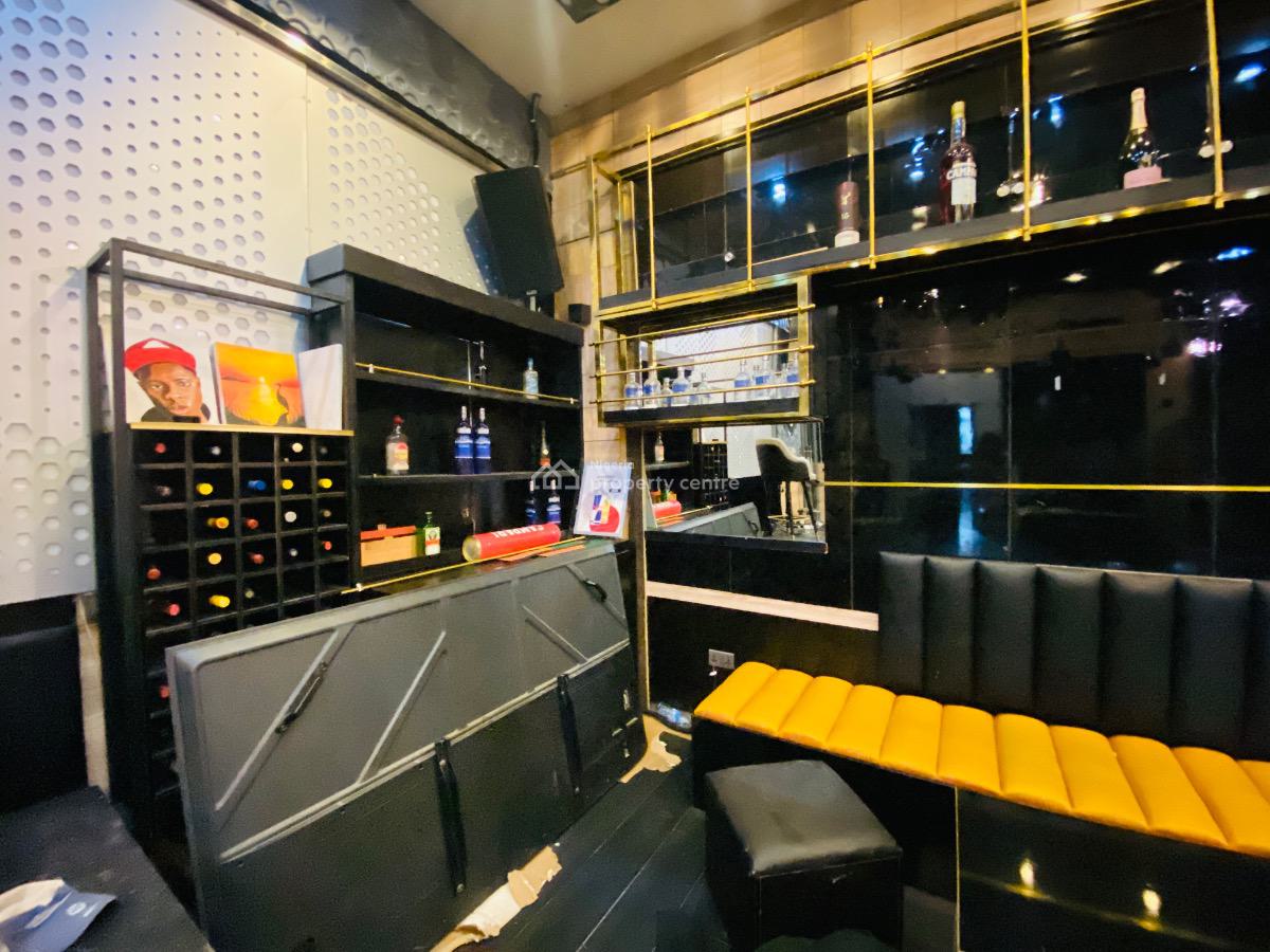 Spacious Rooftop Lounge Located on a Busy Road Off Admiralty Way, Off Admiralty Road, Lekki, Lagos, Commercial Property for Rent