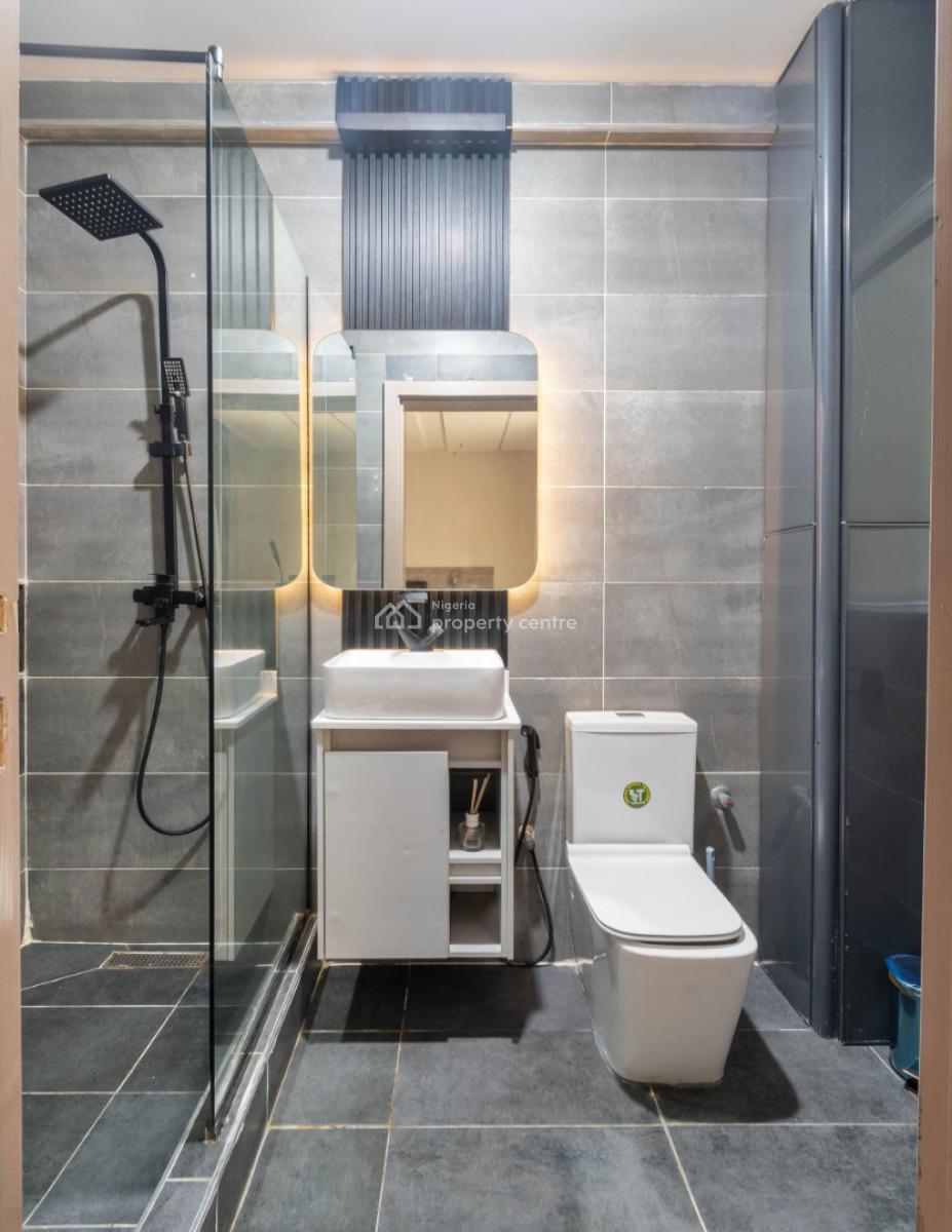 1806luxury 3 Bedrooms with Swimming Pool and Ps5, Lekki Phase 1, Lekki, Lagos, Flat / Apartment Short Let