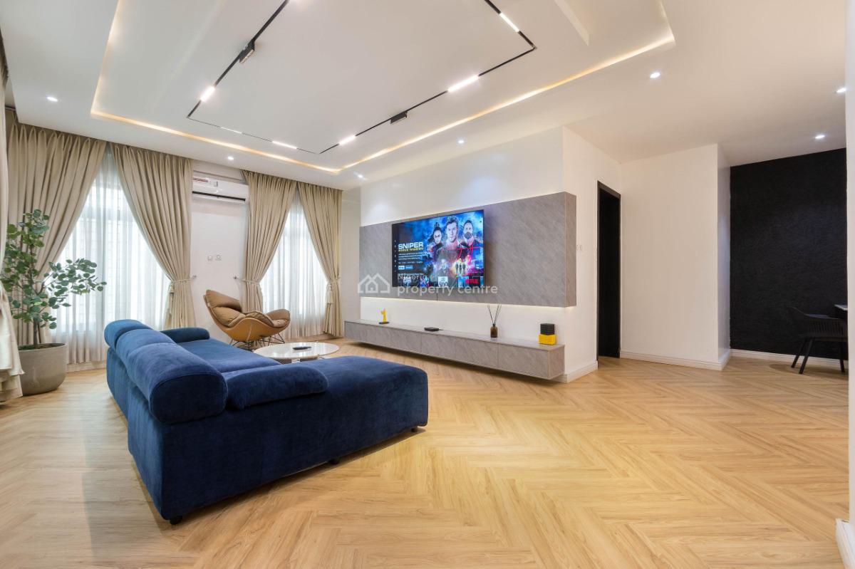 1806luxury 3 Bedrooms with Swimming Pool and Ps5, Lekki Phase 1, Lekki, Lagos, Flat / Apartment Short Let