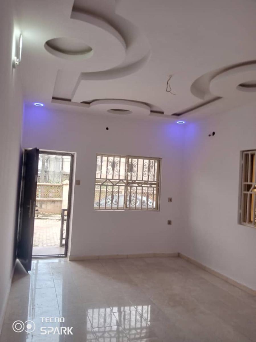 Excellent Spacious 2 Bedrom Apartment, By American International School, Durumi, Abuja, Flat / Apartment for Rent