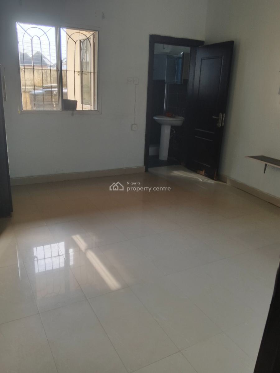Beautiful Shared Apartment, Oxford Street Cluster 1 Estate, Lekki County, Ikota, Lekki, Lagos, Self Contain (single Rooms) for Rent