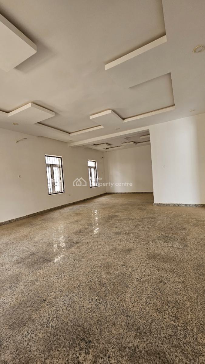6 Bedroom Duplex with Swimming Pool and 2 Rooms Bq, Guzape District, Abuja, Detached Duplex for Sale