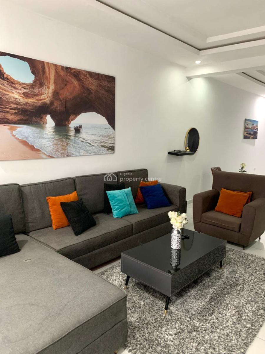 Luxury 2 Bedroom Fully Furnished, 24 Hours Power Backed Up Inverter, Oral Estate, Lekki, Lagos, Flat / Apartment for Rent
