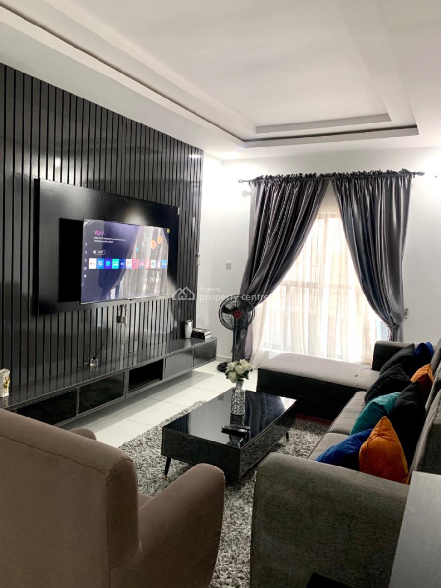 Luxury 2 Bedroom Fully Furnished, 24 Hours Power Backed Up Inverter, Oral Estate, Lekki, Lagos, Flat / Apartment for Rent