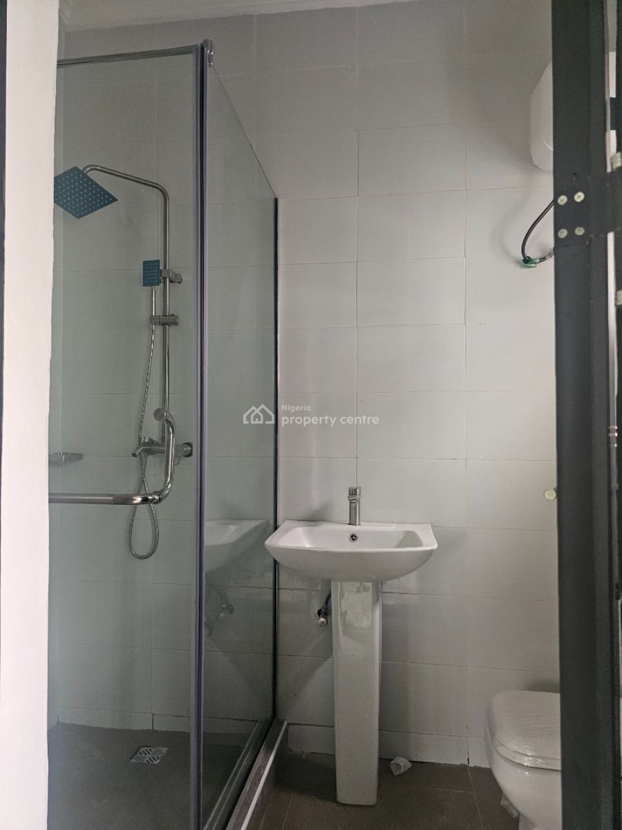 3 Bedroom Flat Wit No Bq, Oral Estate Chevron, Lekki, Lagos, Flat / Apartment for Rent