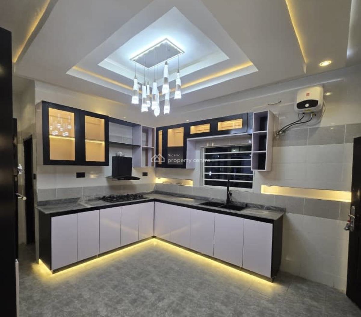 4 Bedroom Bungalow, Efab Verizon, Karsana, Abuja, Detached Bungalow for Sale