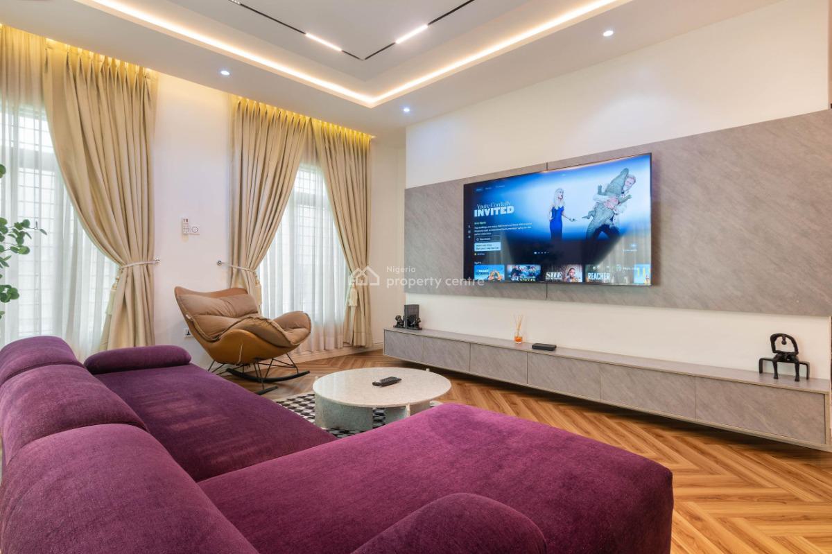 1808luxury 3 Bedrooms with Swimming Pool and Snooker and Ps5, Lekki Phase 1, Lekki, Lagos, Flat / Apartment Short Let