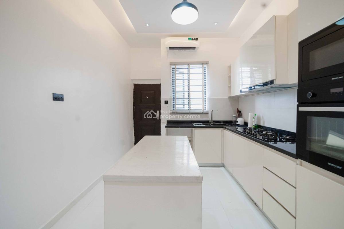 Furnished and Serviced 4bedroom Duplex  with 24hrs Light, Pool & Gym, Gated and Secured Estate, Osapa, Lekki, Lagos, Terraced Duplex for Rent