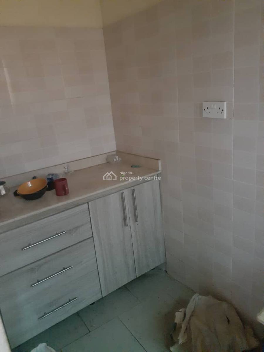 Standard Studio Apartment, New Road Alpha Beach Chevron, Lekki, Lagos, Self Contain (single Rooms) for Rent