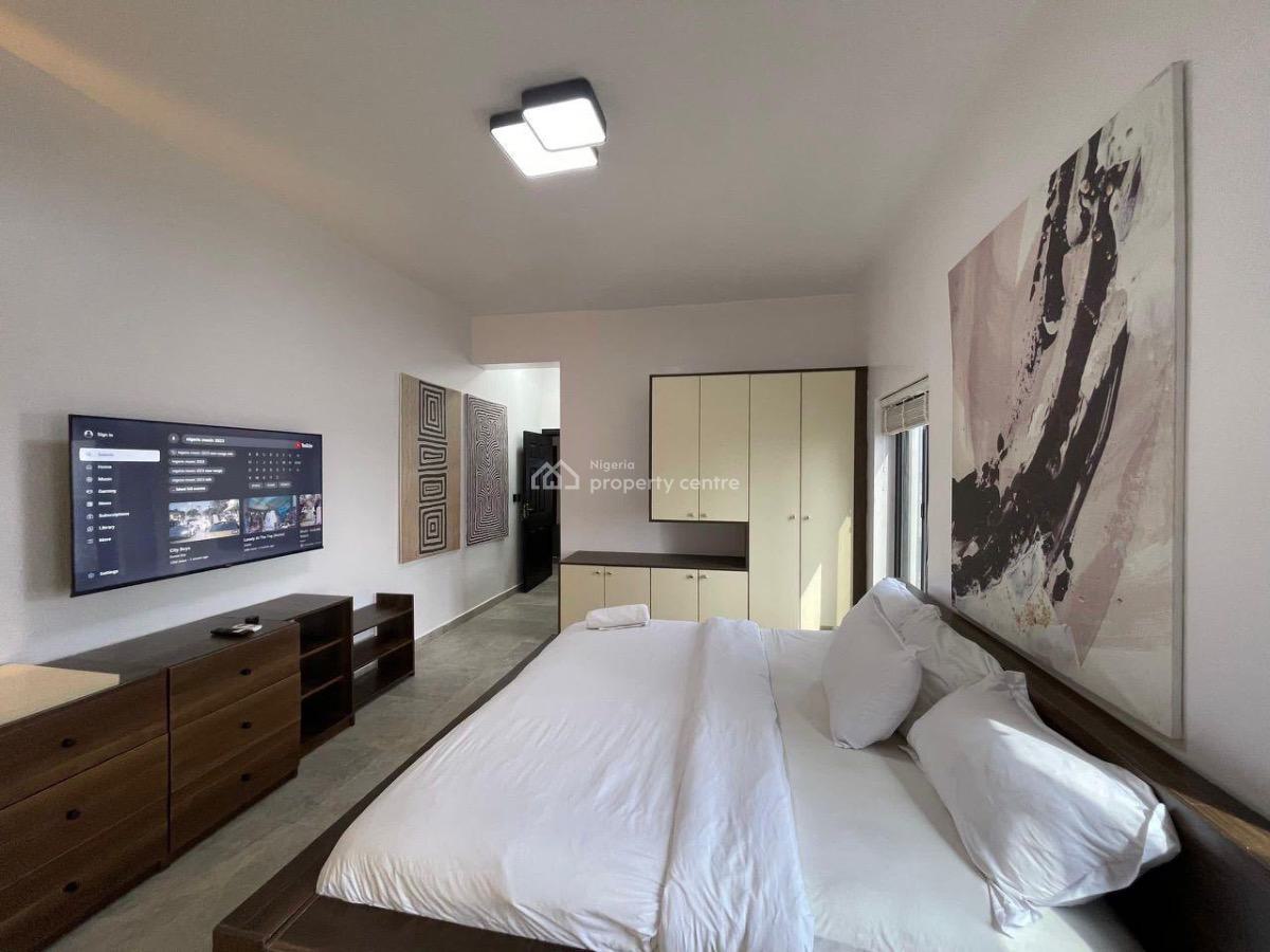 Book This Cozy, Beautiful 🥰 and  Luxurious 3bedroom Apartment in The, Victoria Island (vi), Lagos, Flat / Apartment Short Let