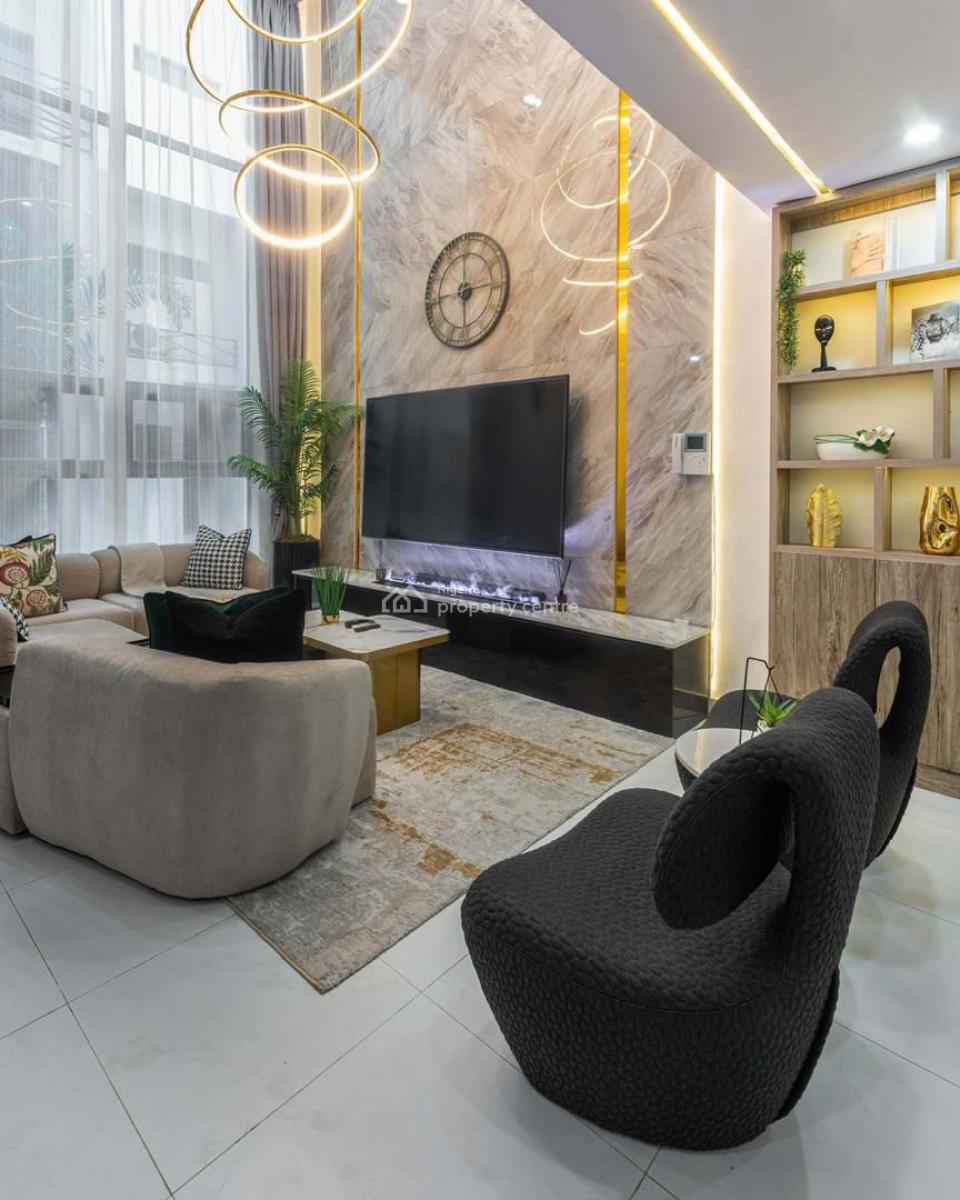 Luxury 3 Bedroom Apartment Available, Lekki Phase 1, Lekki, Lagos, Flat / Apartment Short Let
