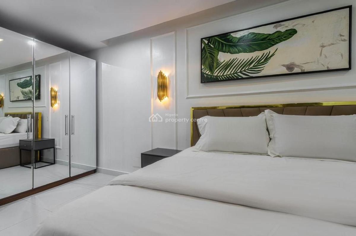 Luxury 3 Bedroom Apartment Available, Lekki Phase 1, Lekki, Lagos, Flat / Apartment Short Let
