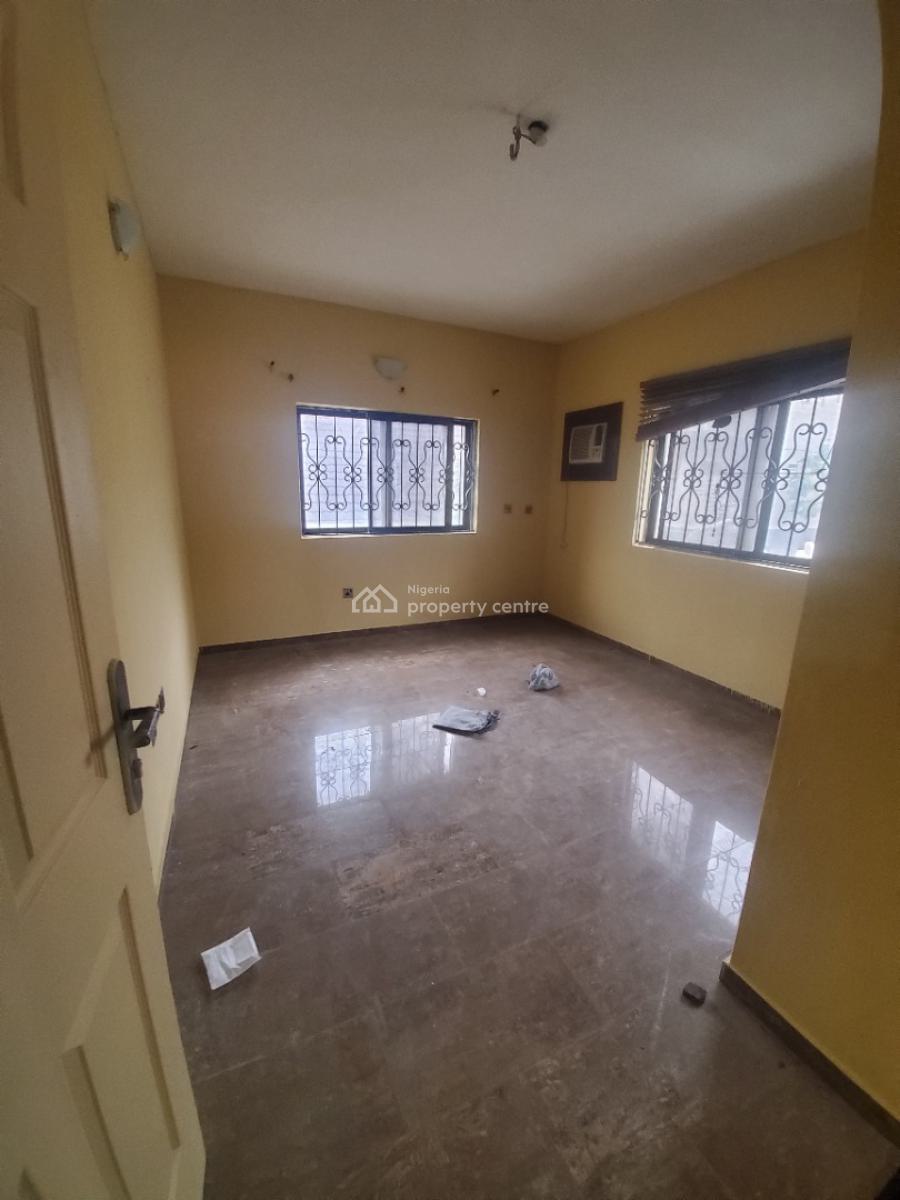 3bed Flat in Thomas Estate, Thomas Estate, Ajah, Lagos, Flat / Apartment for Rent