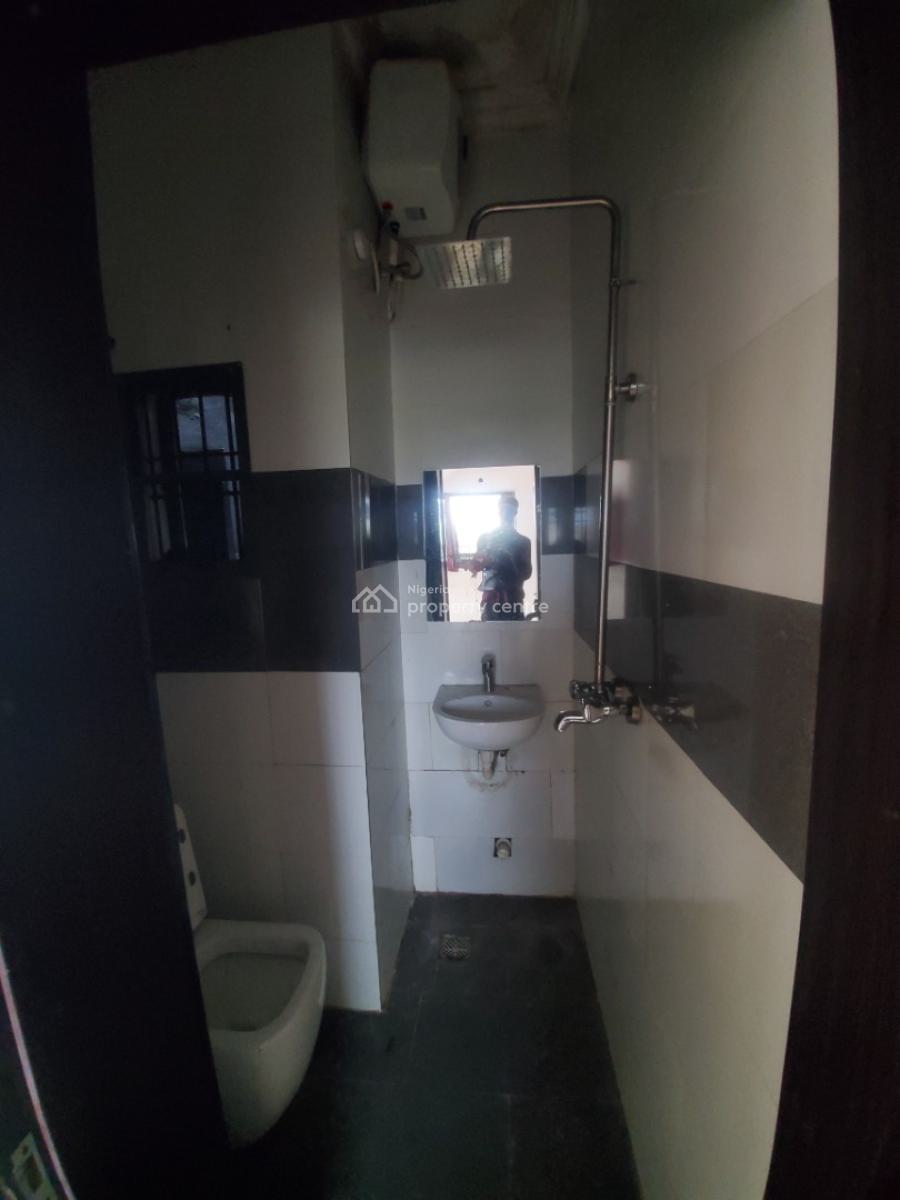 2bed Flat, Terraness Estate, Sangotedo, Ajah, Lagos, Flat / Apartment for Rent