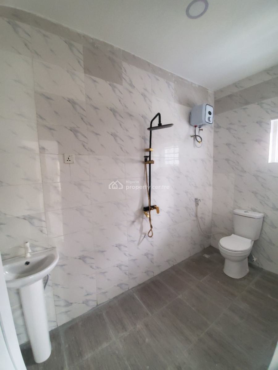 2bed Flat, Terraness Estate, Sangotedo, Ajah, Lagos, Flat / Apartment for Rent