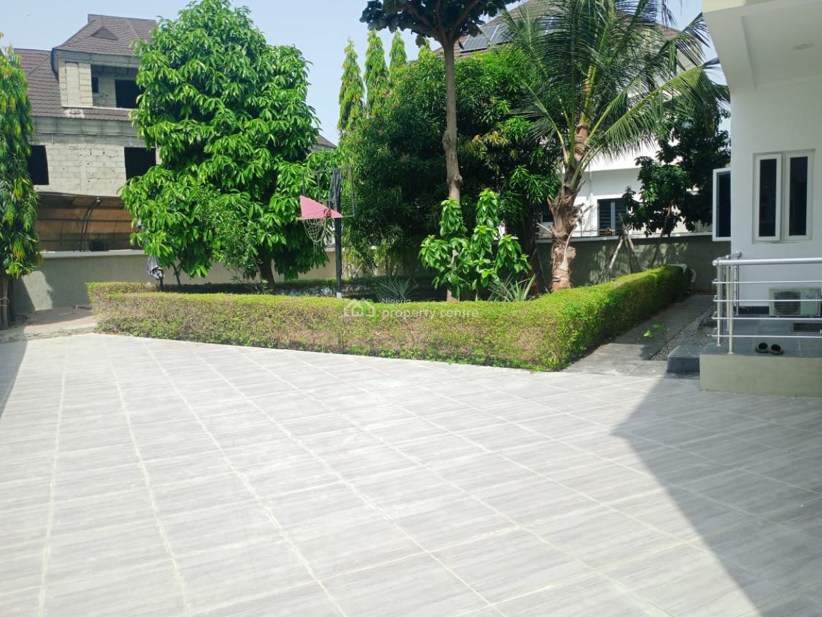 7 Bedroom Duplex I, Pinnock Beach Estate, Osapa, Lekki, Lagos, Detached Duplex for Sale