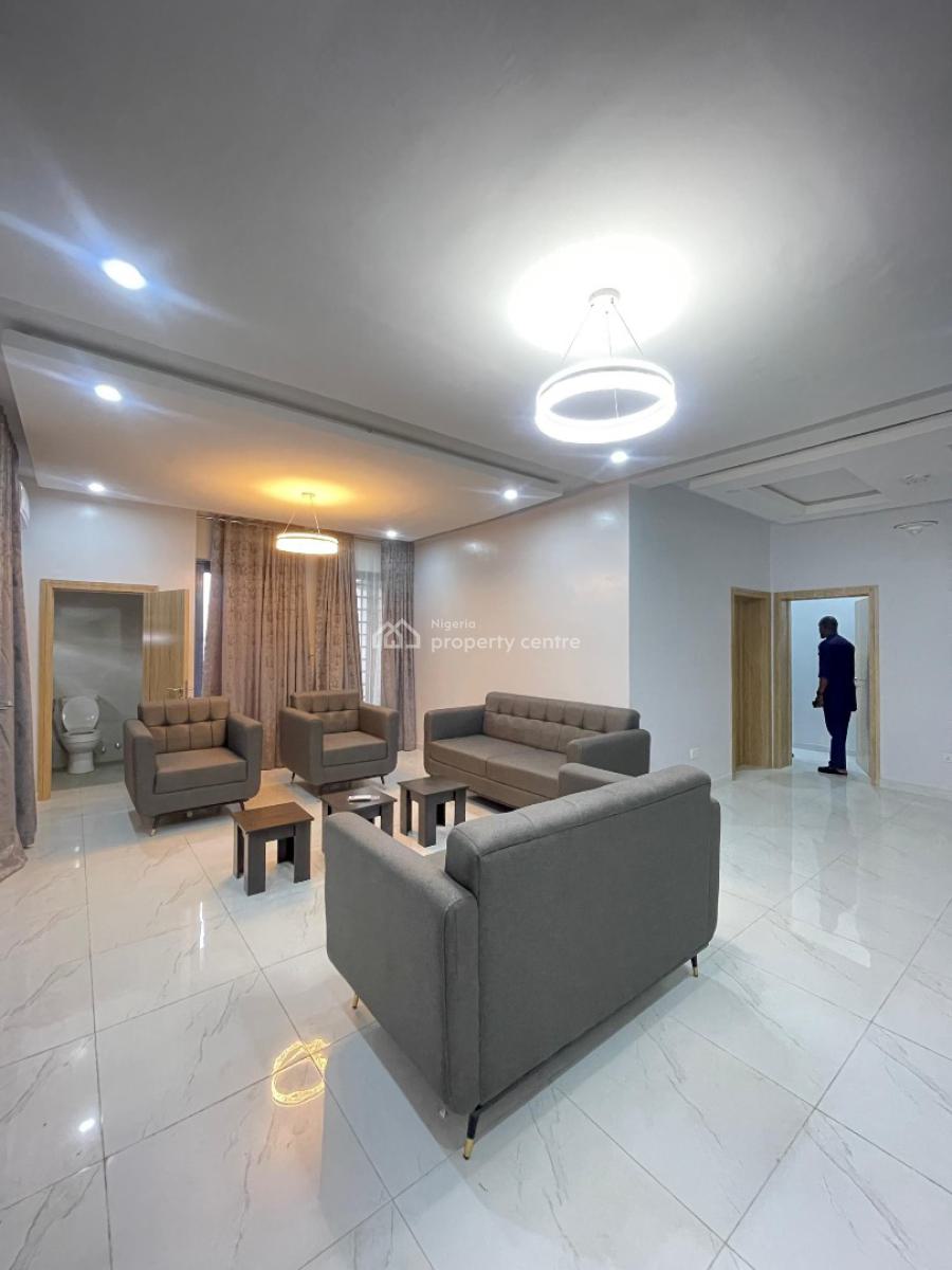 Luxurious 3 Bedroom Apartment, Yaba, Lagos, Block of Flats for Sale