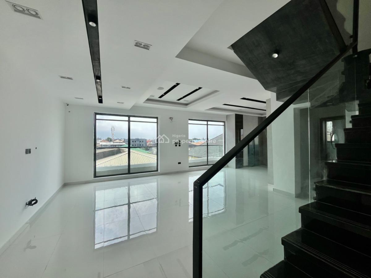 Luxury 4 Bedroom Apartment  Fully Serviced  Premium Finishes, Lekki Phase 1, Lekki, Lagos, Flat / Apartment for Rent