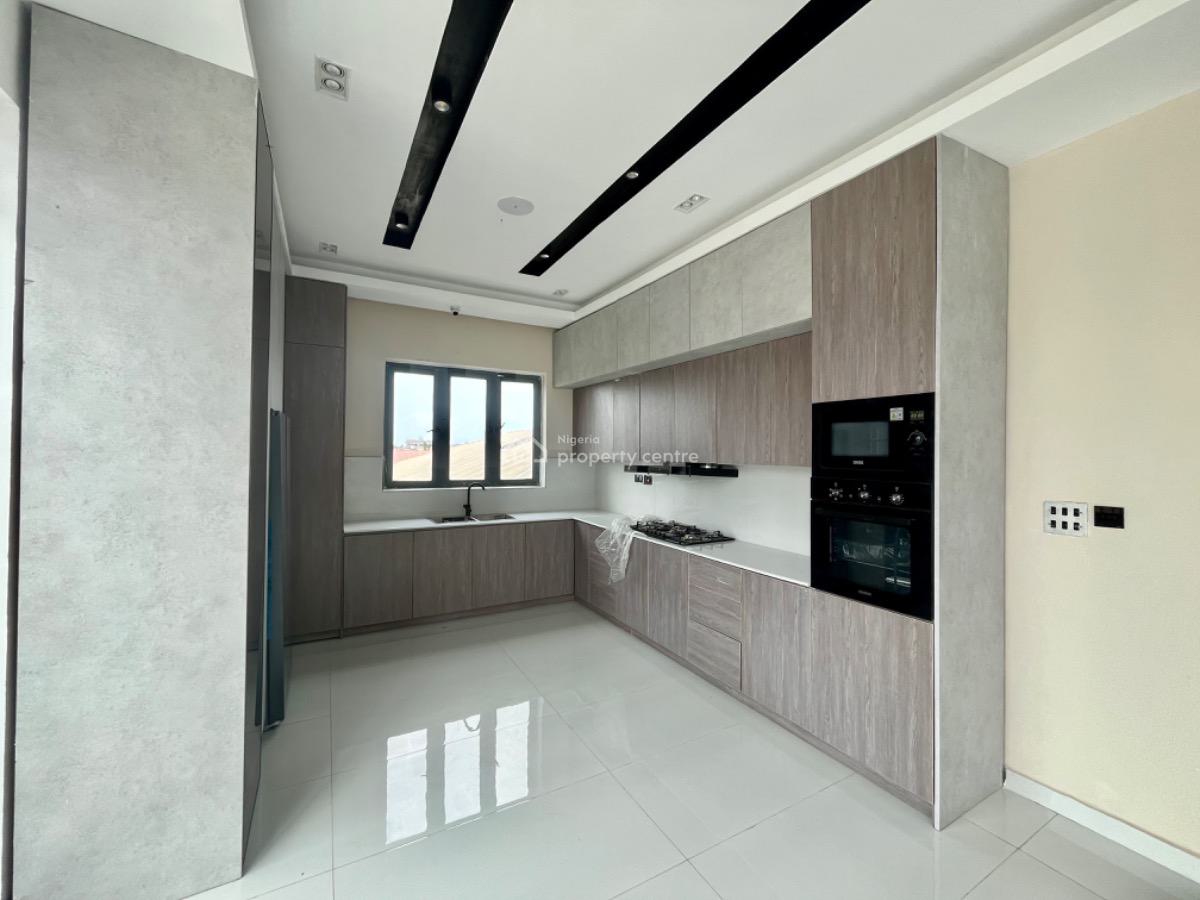 Luxury 4 Bedroom Apartment  Fully Serviced  Premium Finishes, Lekki Phase 1, Lekki, Lagos, Flat / Apartment for Rent