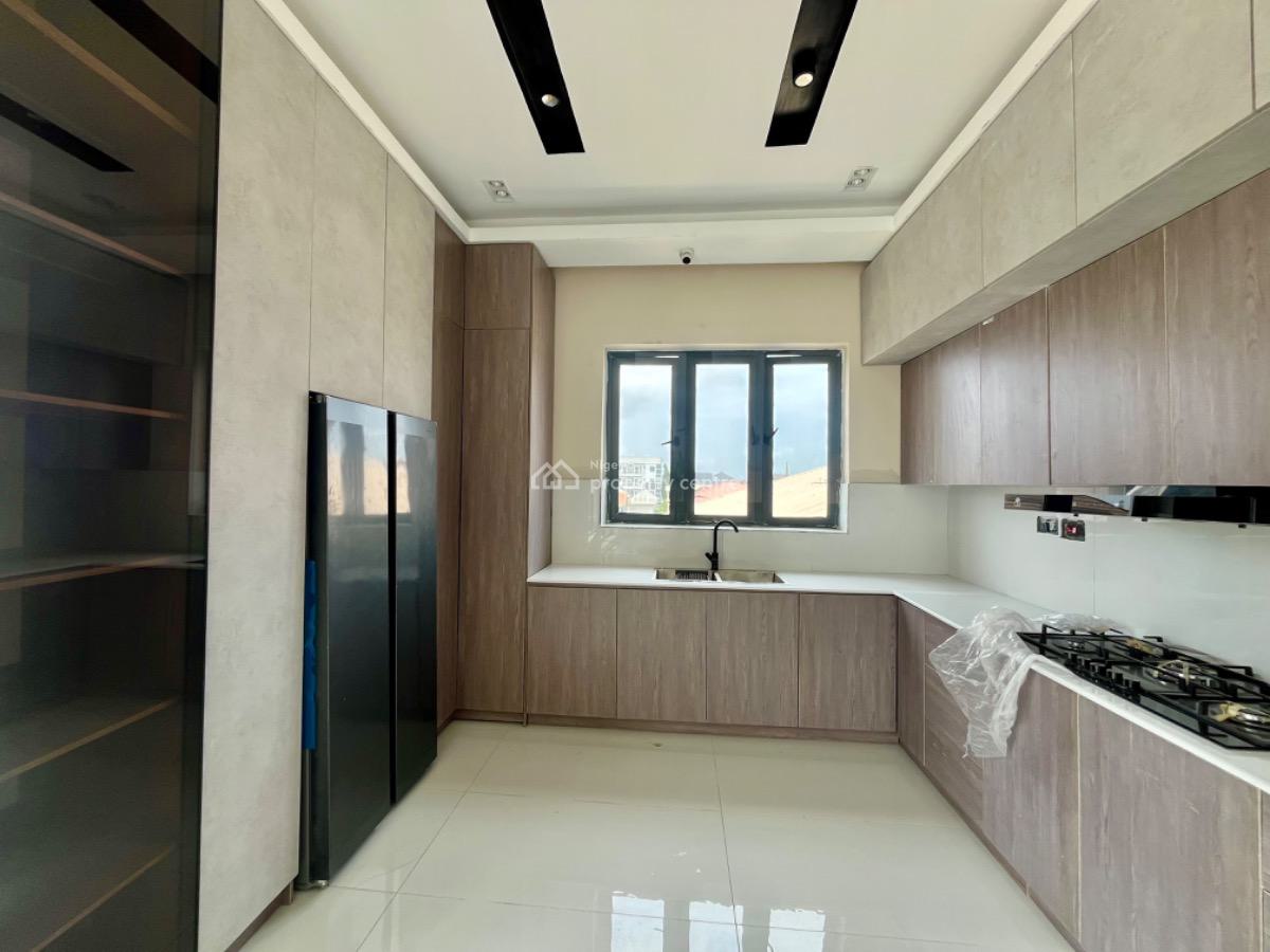 Luxury 4 Bedroom Apartment  Fully Serviced  Premium Finishes, Lekki Phase 1, Lekki, Lagos, Flat / Apartment for Rent