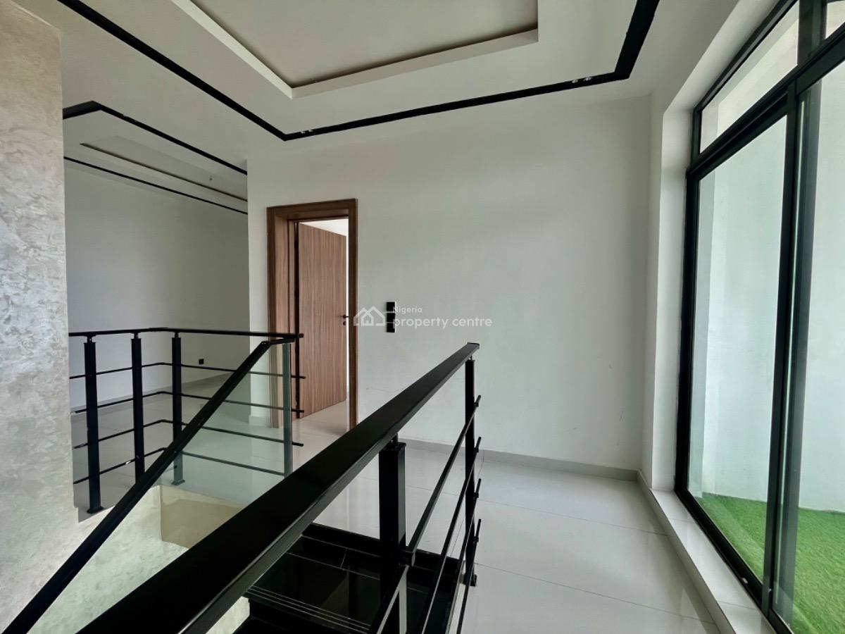 Luxury 4 Bedroom Apartment  Fully Serviced  Premium Finishes, Lekki Phase 1, Lekki, Lagos, Flat / Apartment for Rent